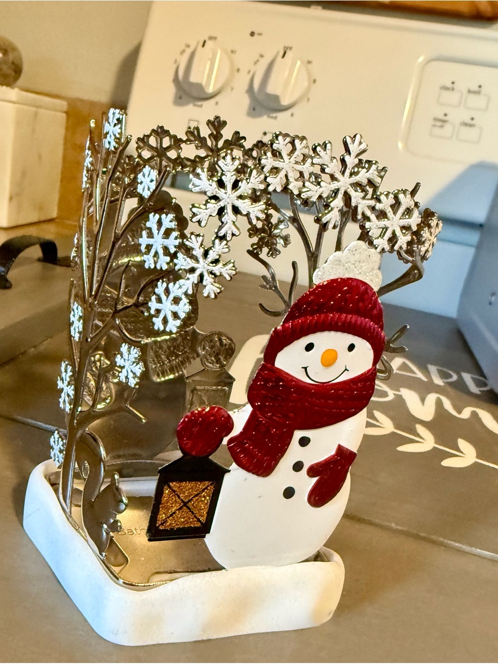 Bath & Body Works White Snowman Foam Soap Holder with Red Scarf & Hat
